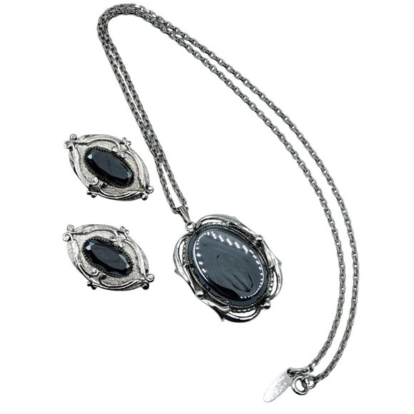 Vintage Whiting Davis Jewelry Set Necklace & Clip-On Earrings Hematite Look Silv - Picture 2 of 10